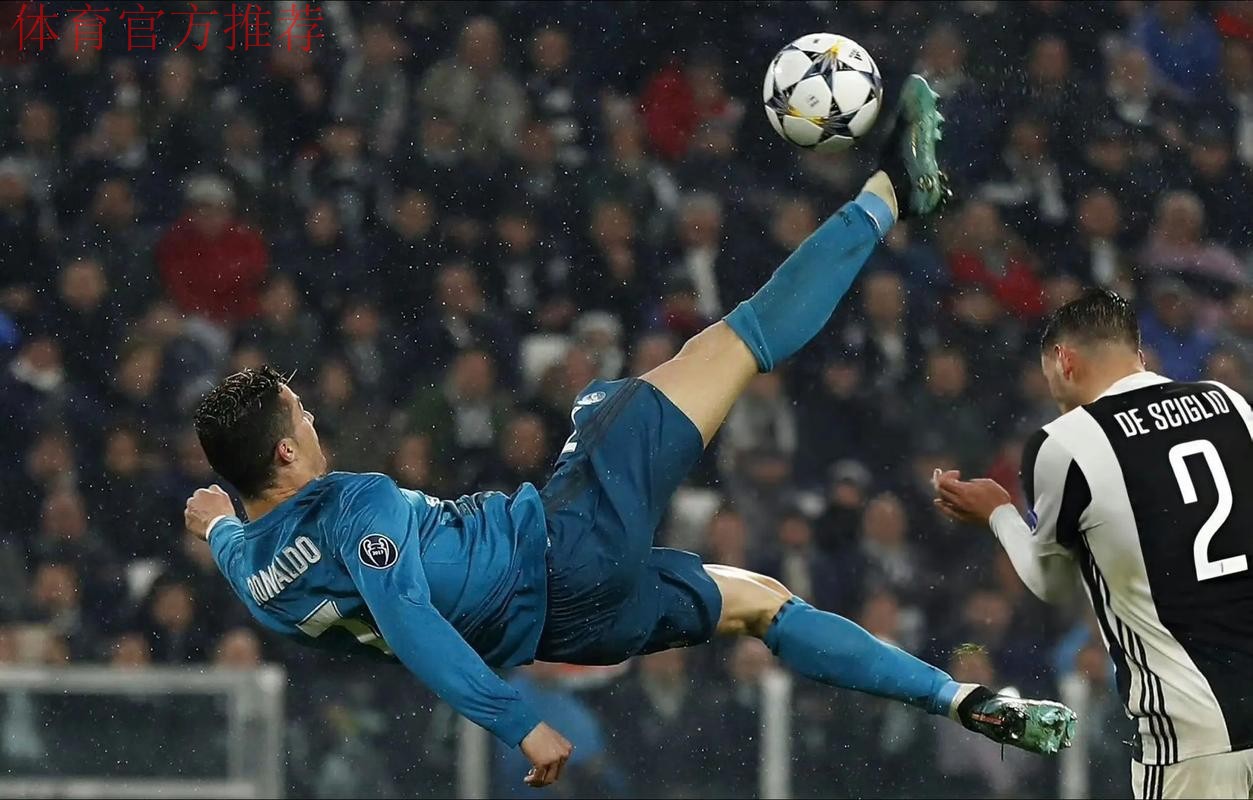 泪目!C罗40岁依然能飞 第96分钟超级倒钩看呆队友 梦回7年前巅峰 泪目!C罗40岁依然能飞 第96分钟超级倒钩看呆队友 梦回7年前巅峰